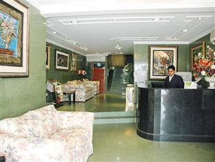 Diamond 2 Hotel Доха Екстериор снимка